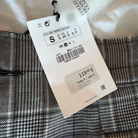 Zara Mini Skirt - Picture 3 of 6